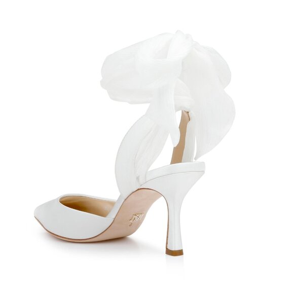 Worn Once - Badgley Mischka Womens Blaze Satin Bow Stilettos - White - 5.5 - Picture 5 of 8